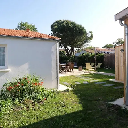 Chateau D'oleron La Maison Bleue Ferienhaus Le Château-dʼOléron